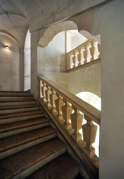 Apartment Palazzo Beccagutti Cavriani - Gallery Suite E Frescoes Suite Mantova