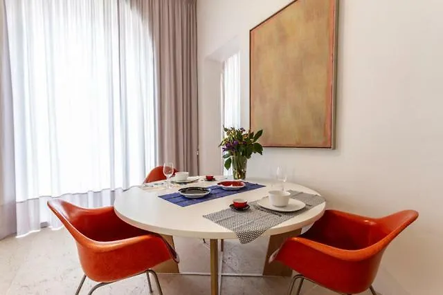 شقة Palazzo Beccagutti Cavriani - Gallery Suite E Frescoes Suite مانتوفا
